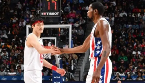 Yuta Watanabe tiết lộ lý do ký hợp đồng với Phoenix là vì Kevin Durant