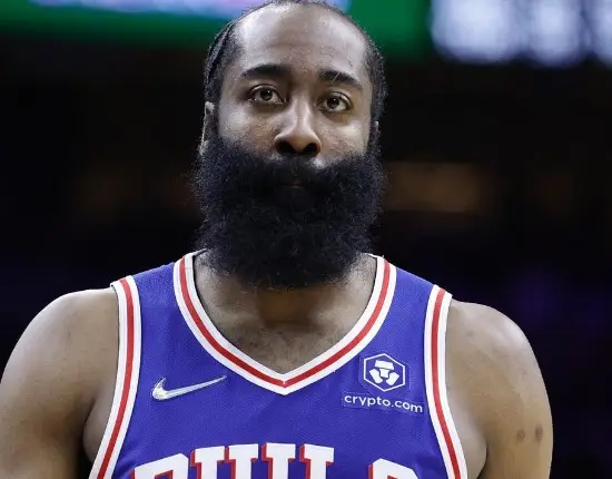 Cuối cùng James Harden đã chịu tập lại cùng Philadelphia 76ers