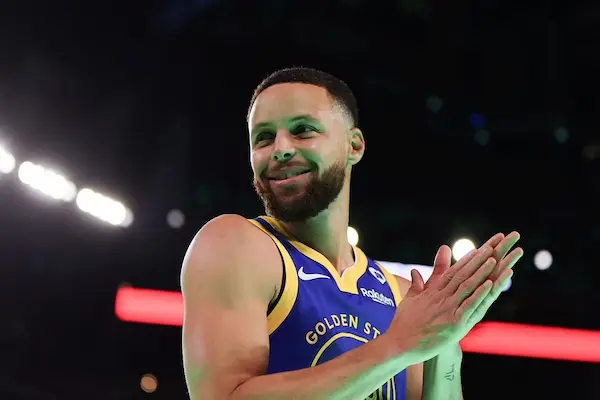 NBA All-Star: Stephen Curry thắng cuộc thi ném 3 điểm