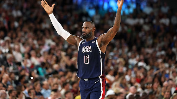 LeBron James cống hiến hết mình cho Olympic 2024