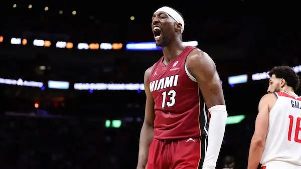Bam Adebayo ghi bao nhiêu điểm khiến NBA chấn động?