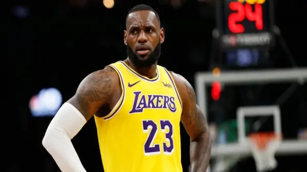 LeBron James chia sẻ về việc giải nghệ