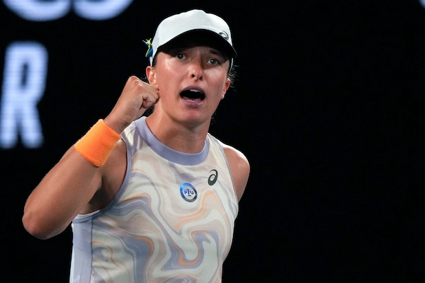 Iga Swiatek đánh bại nhà vô địch Grand Slam