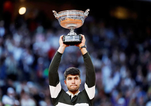 Carlos Alcaraz đăng quang Roland Garros