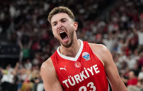 Ai là là ngôi sao sáng nhất trận mở màn EuroBasket 2025?